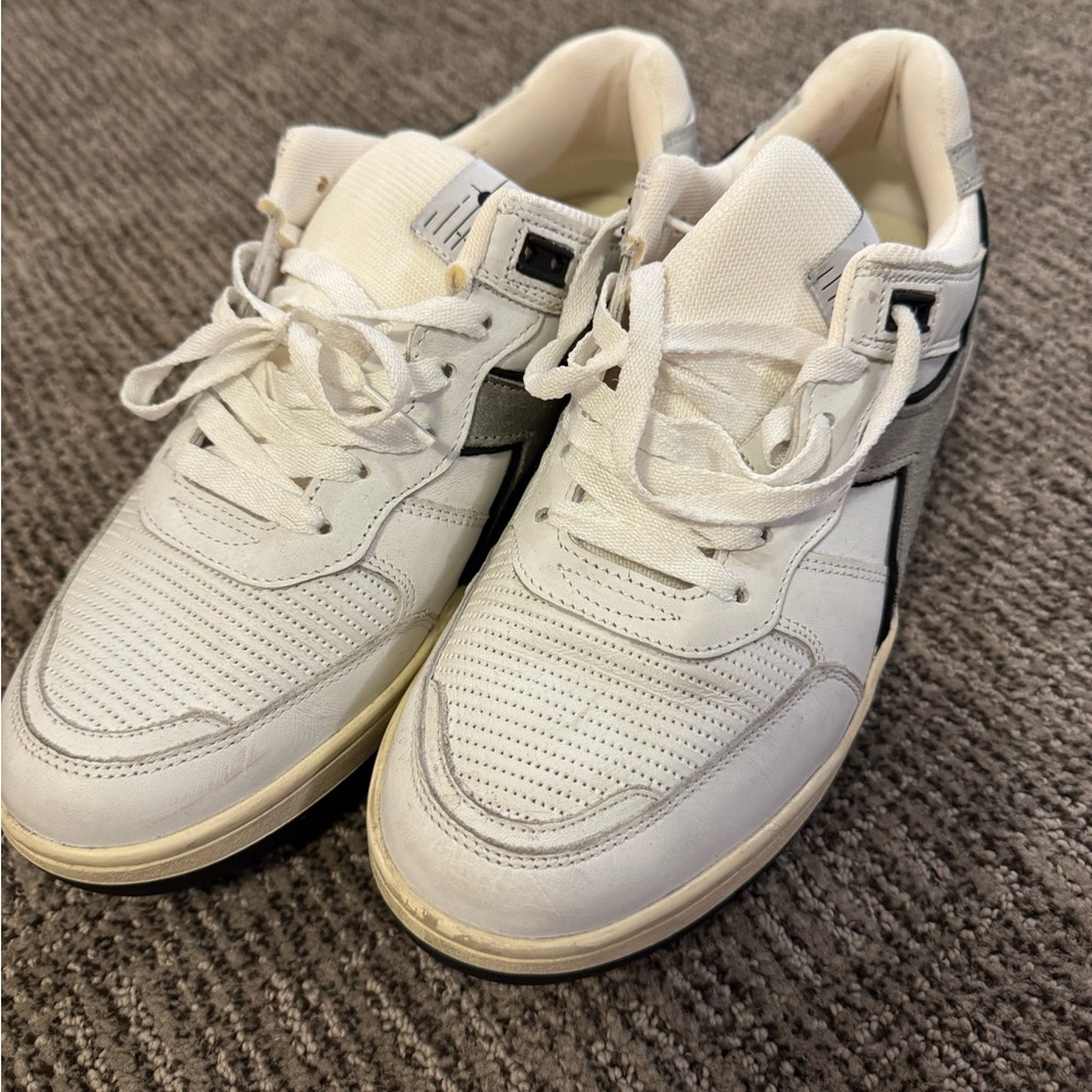 Men's White and Gray Sneakers Diadora